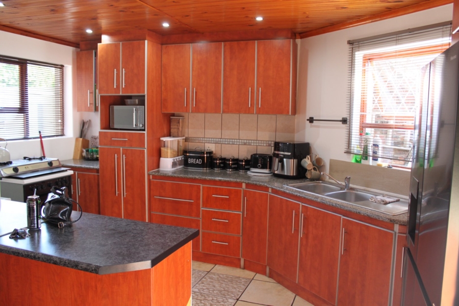 3 Bedroom Property for Sale in Bethelsdorp Eastern Cape